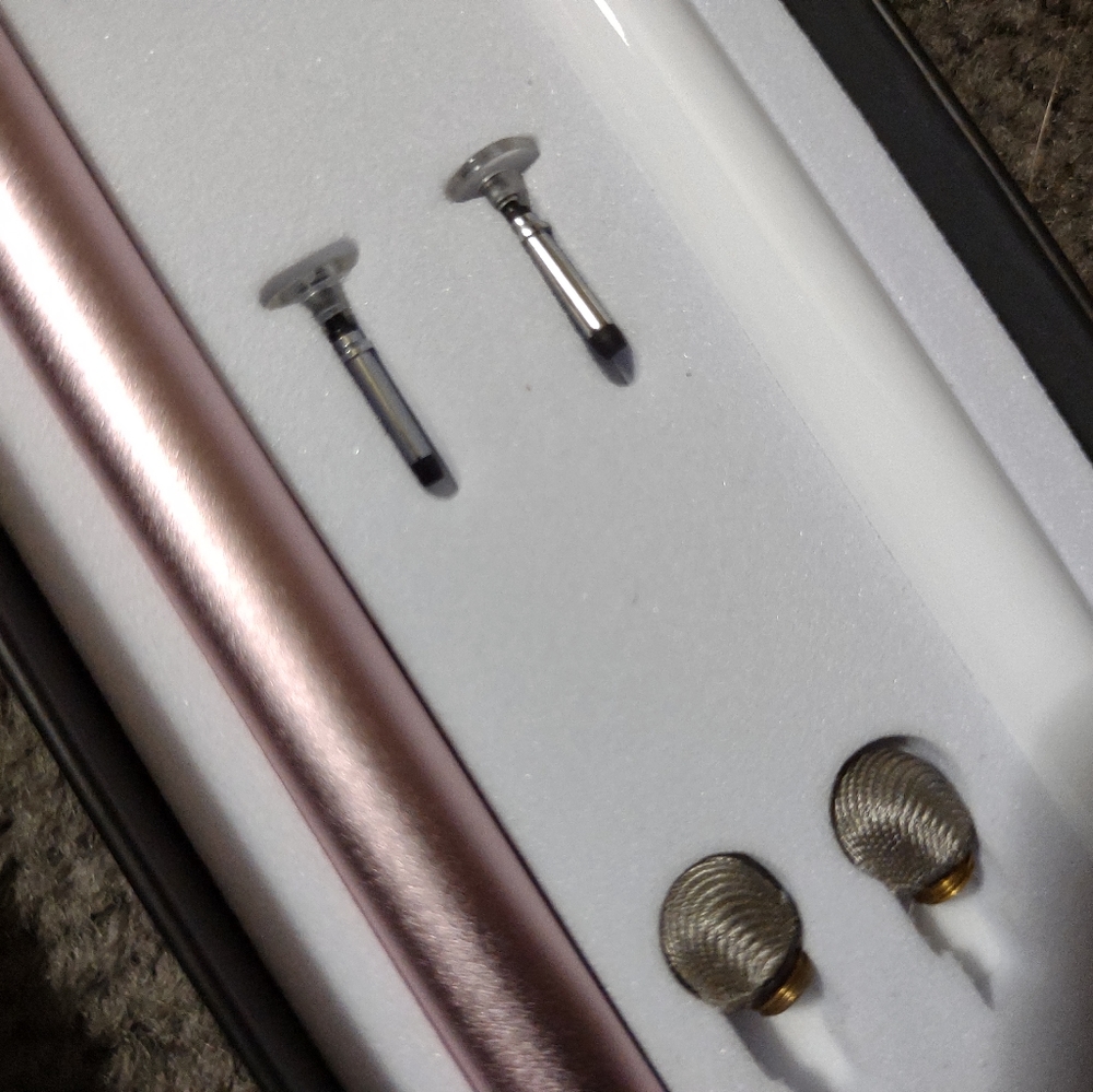 2 Stylus Pens - Picture 4 of 6